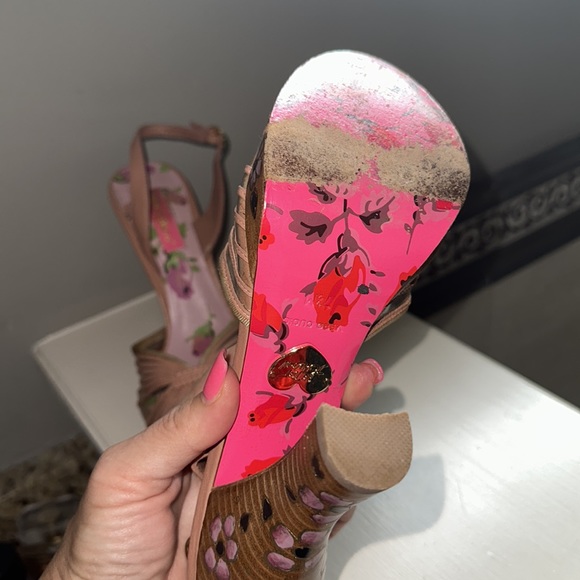 Betsey Johnson💕💗 Super Cute Heels!! 7.5 - Picture 4 of 9